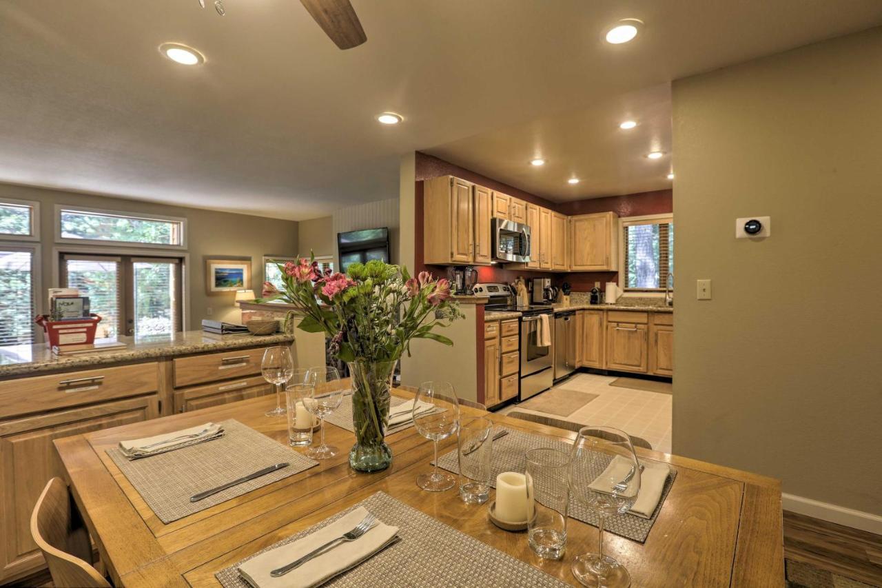 Corner-Unit Condo With Grill Walk To Lake Tahoe! Incline Village Εξωτερικό φωτογραφία